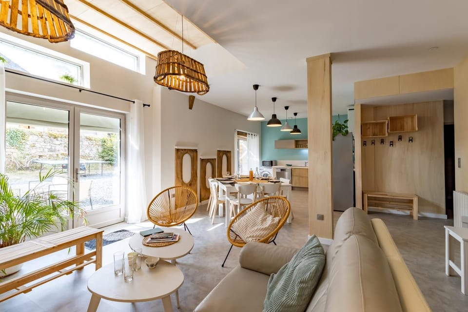 Property building, Living room