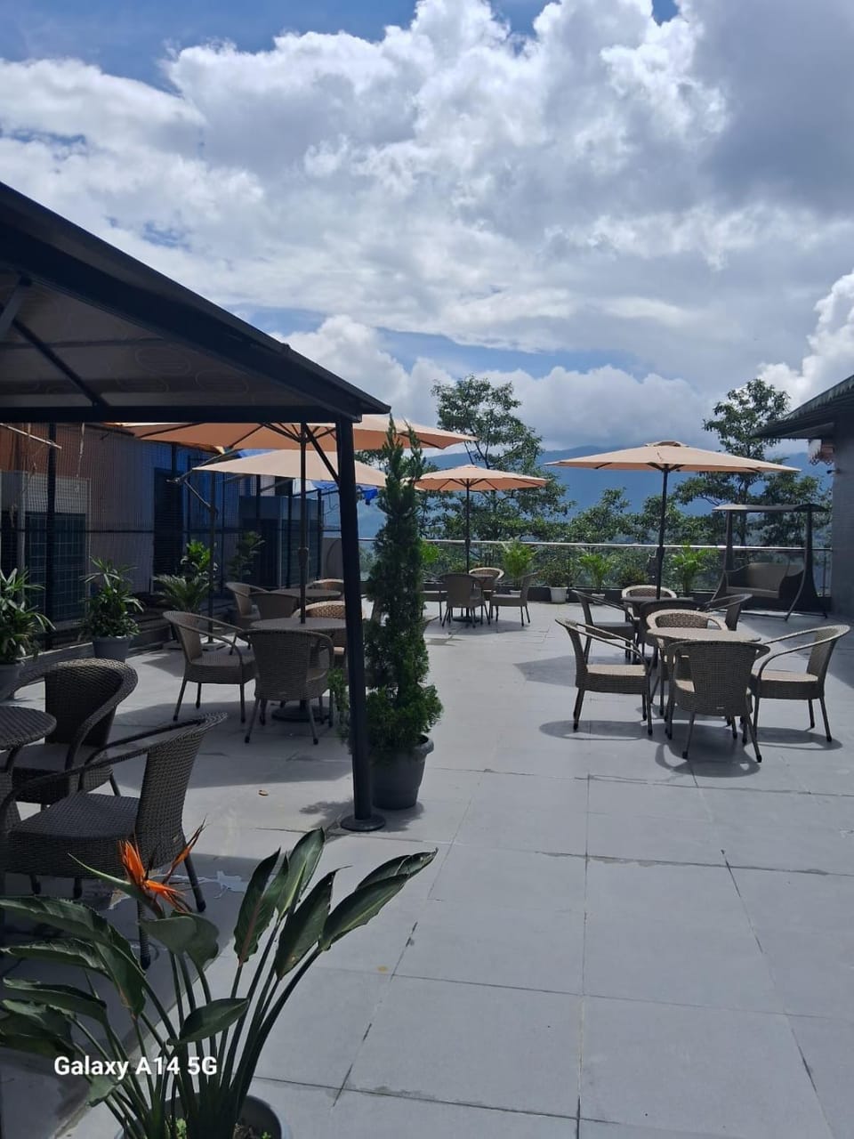 Patio, Balcony/Terrace, Mountain view