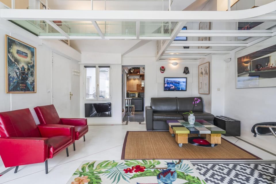 TV and multimedia, Living room, Seating area
