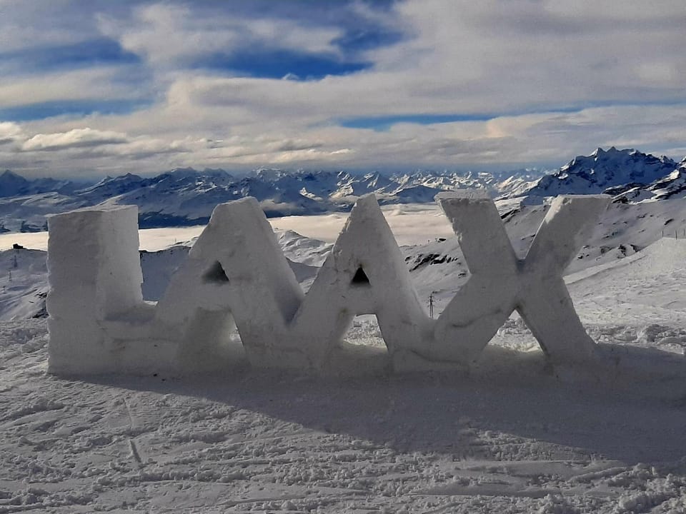 Winter, Skiing