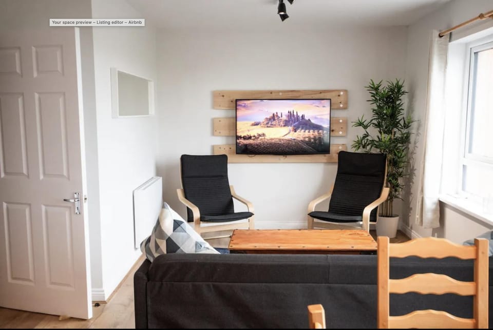 Cosy, Cute and Modern Apartment steps to the beach Apartment in County Donegal