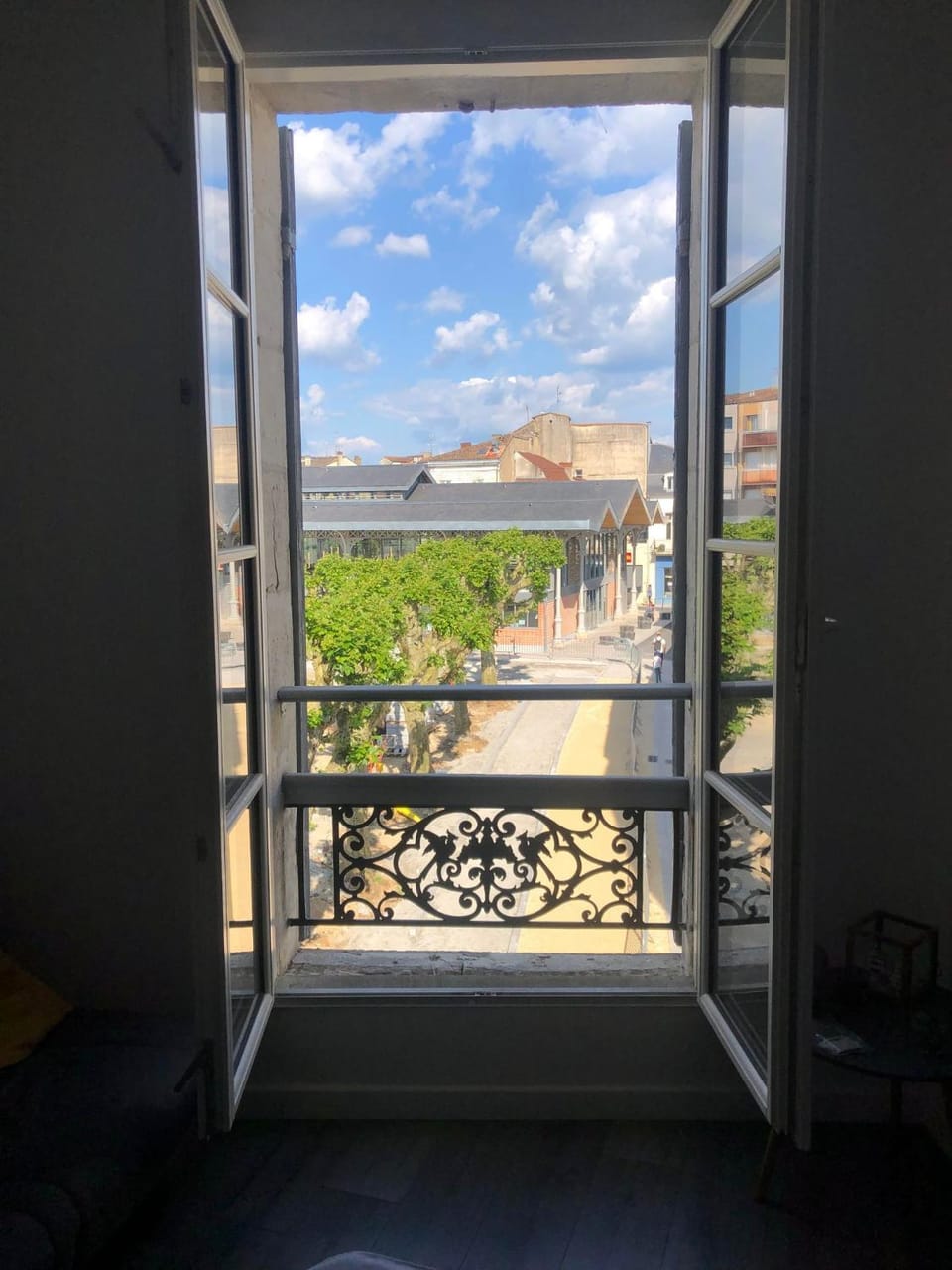 City view, Street view