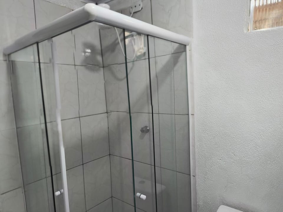 Quarto com Suíte Próximo a estação São Judas Hostel in Sao Paulo City