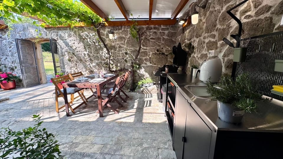 BBQ facilities, kitchen