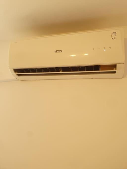 Bj D Aire Acond 4 huésp WIFI Apartment in Andalusia