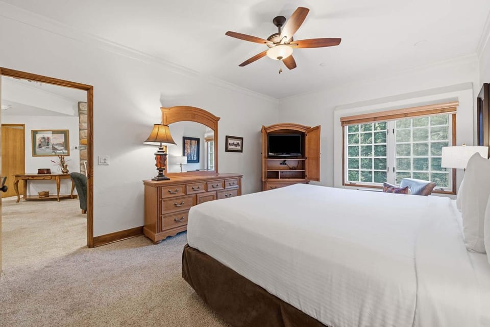 The Charter at Beaver Creek A260 Apartment in Beaver Creek