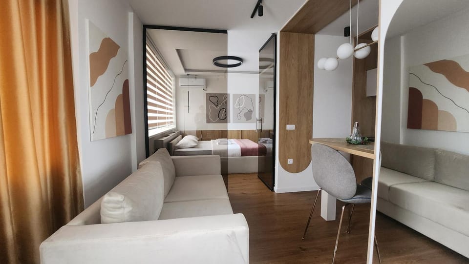Bed, Living room, Photo of the whole room, Seating area, air conditioner