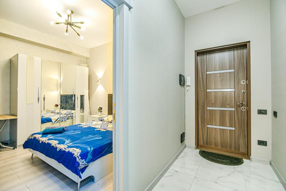Bed, Bedroom, towels, wardrobe
