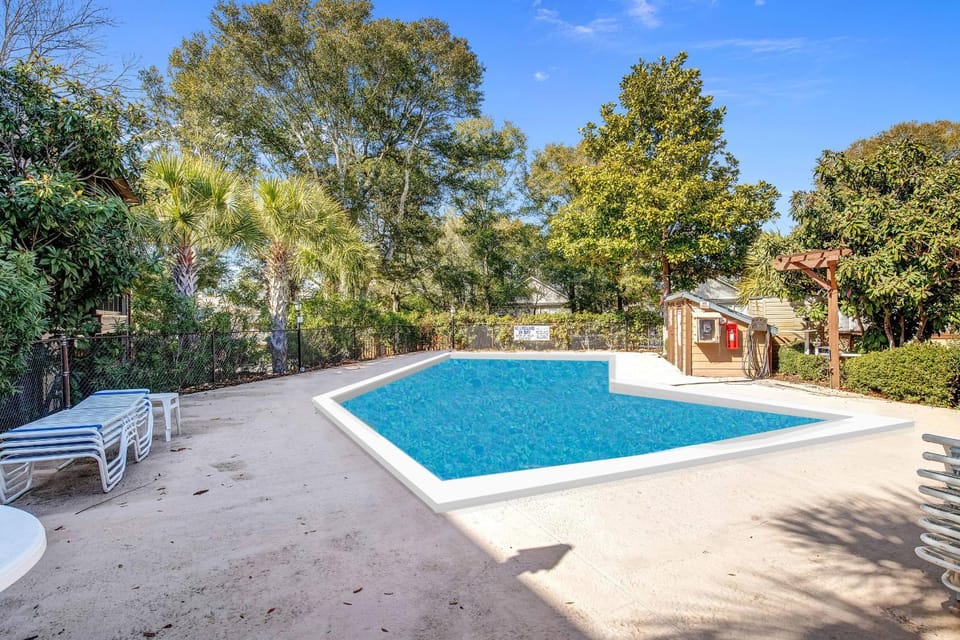 Heron Pointe Restful Beachside Unit D15 House in South Carolina
