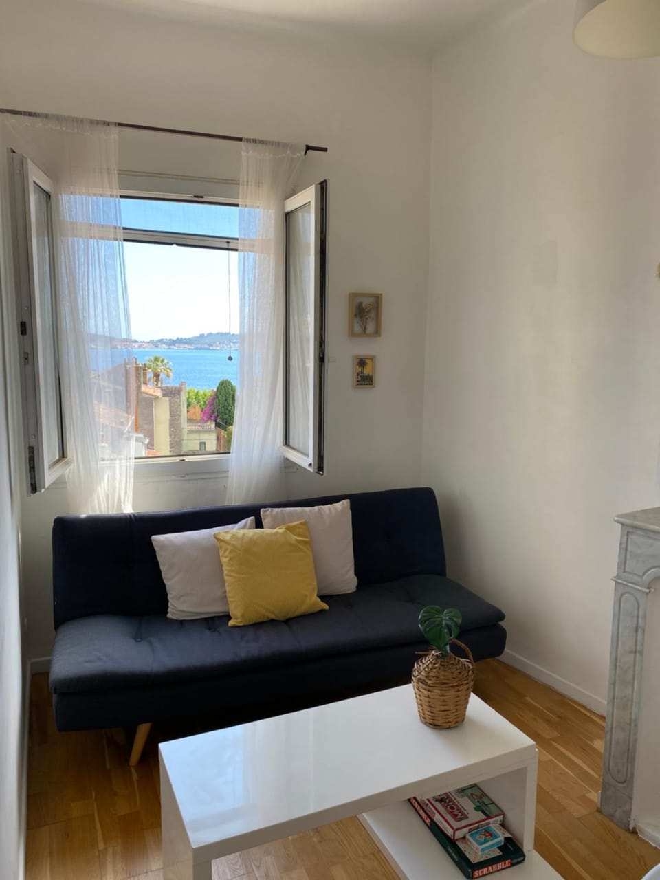 T2 vue mer Toulon plage Mourillon Apartment in Toulon