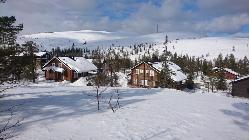Property building, Day, Winter, Mountain view