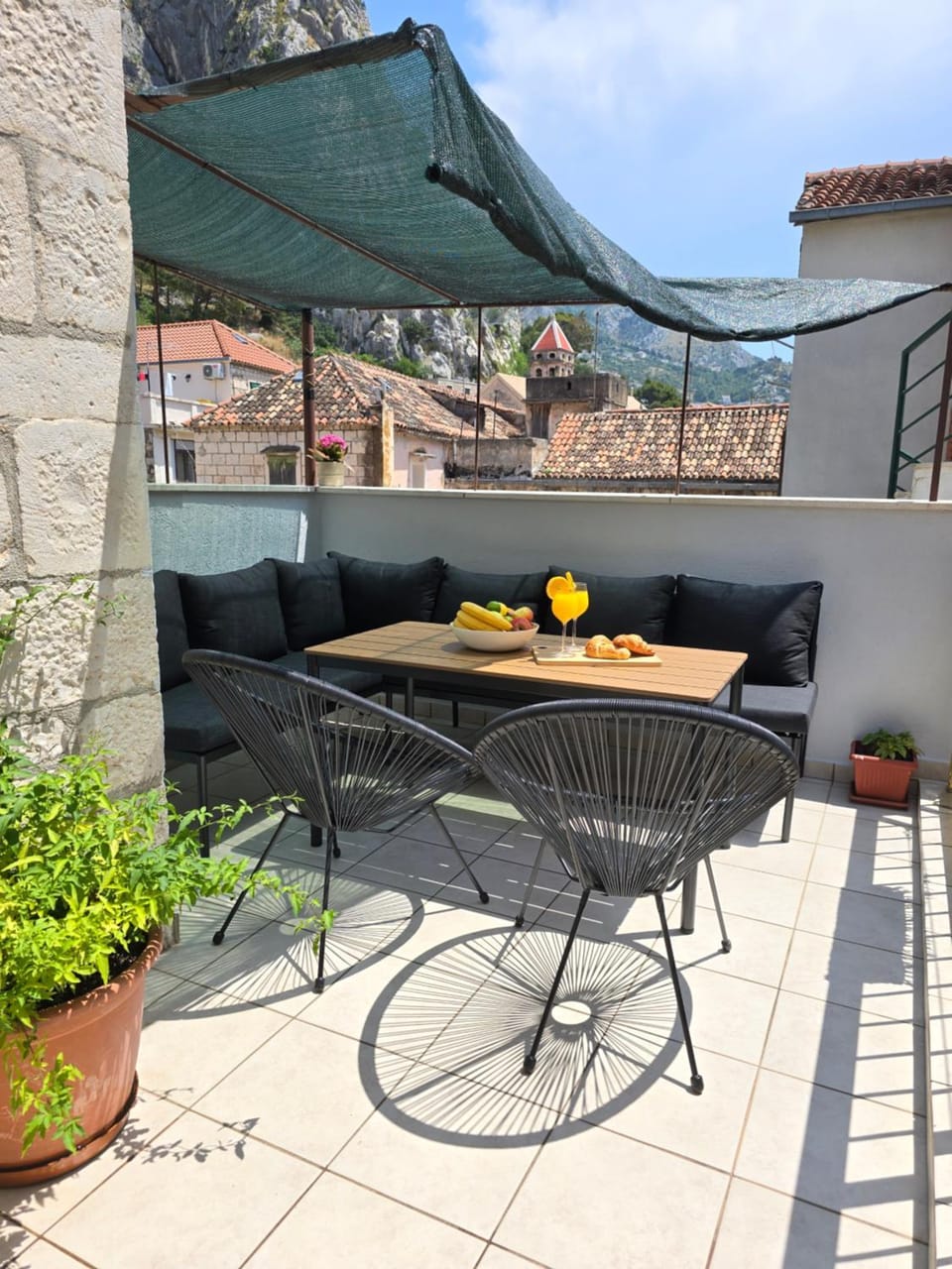 New luxury apartments in the center of Omiš Apartment in Split-Dalmatia County