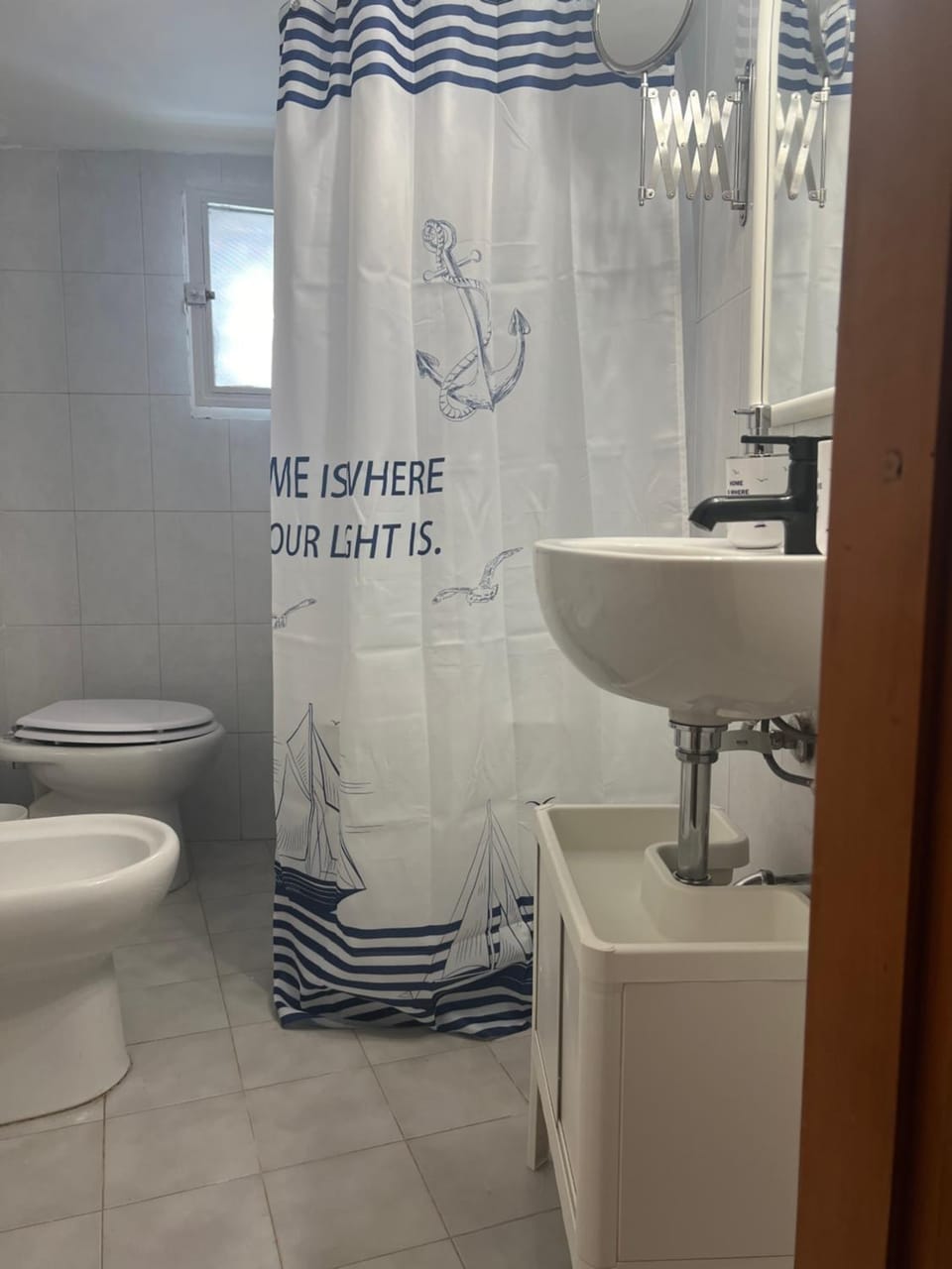 Shower, Bathroom, bidet