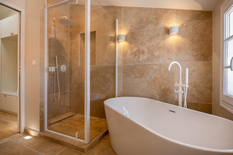 Villa Spa Arborée Hyper Centre Villa in La Rochelle