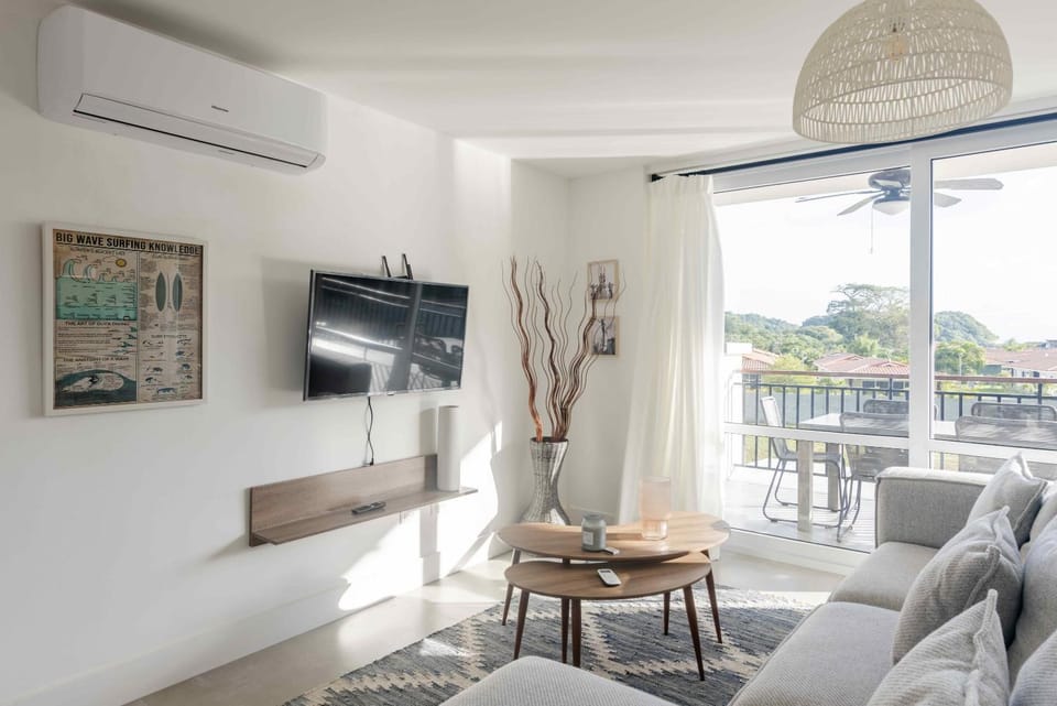 TV and multimedia, View (from property/room), Seating area