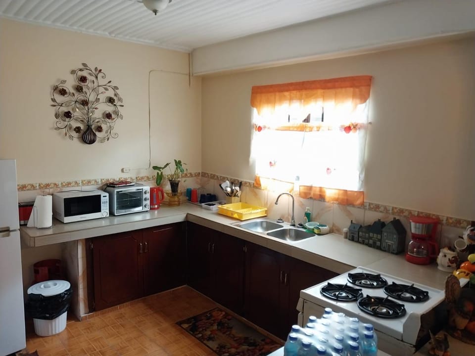 D Quiet Spot Vacation Rental Apartment in Trinidad and Tobago