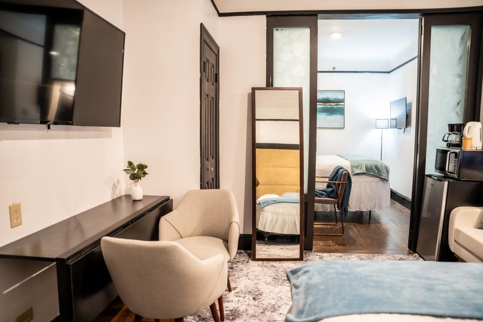 Mansfield Apartment hotel in Midtown