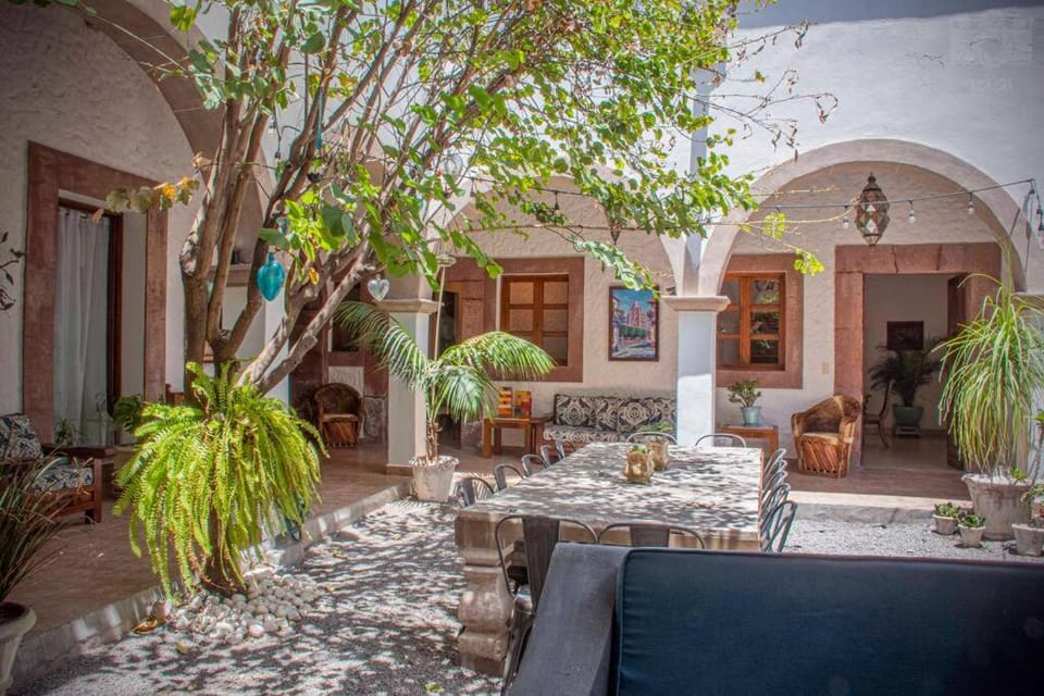 4 BD Colonial in Centro Near the Parish-7 Min Walk House in San Miguel de Allende