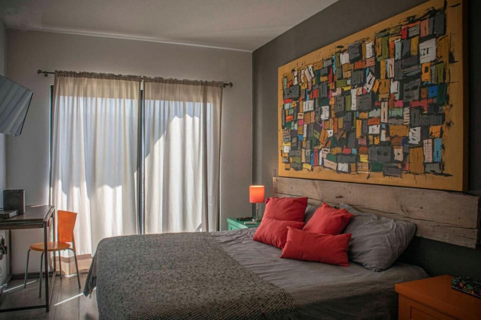 3BD 2BA, AC Pool, Gym, Parking and Security Apartment in San Miguel de Allende