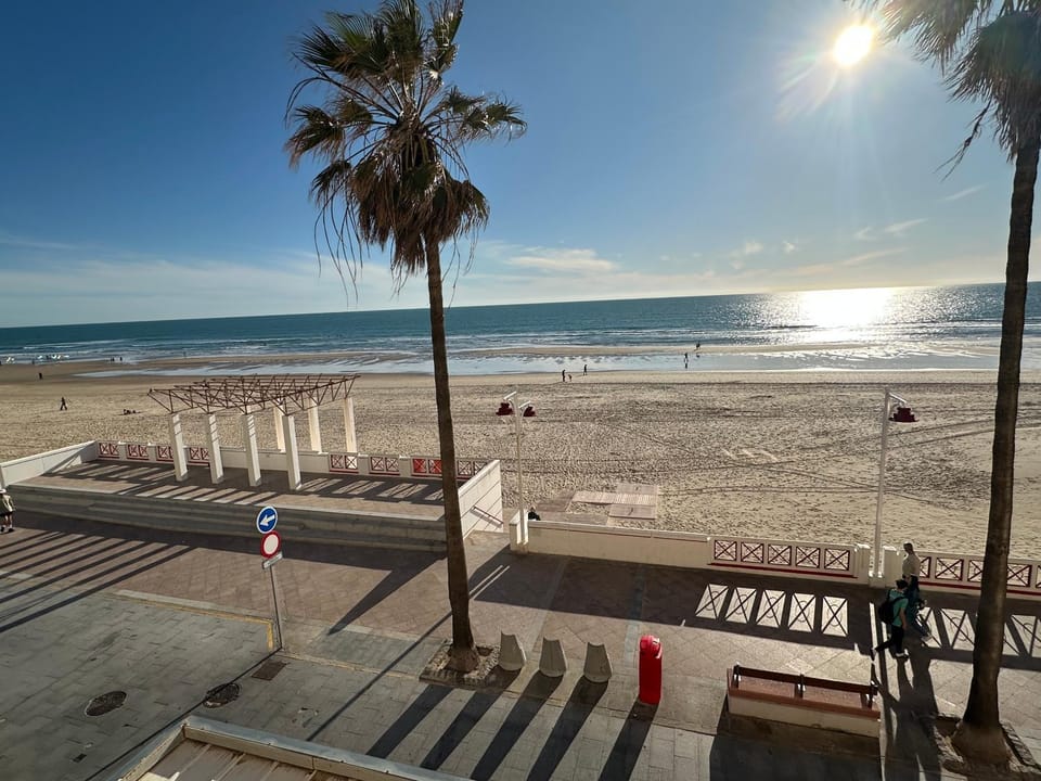 View (from property/room), Sea view, Street view