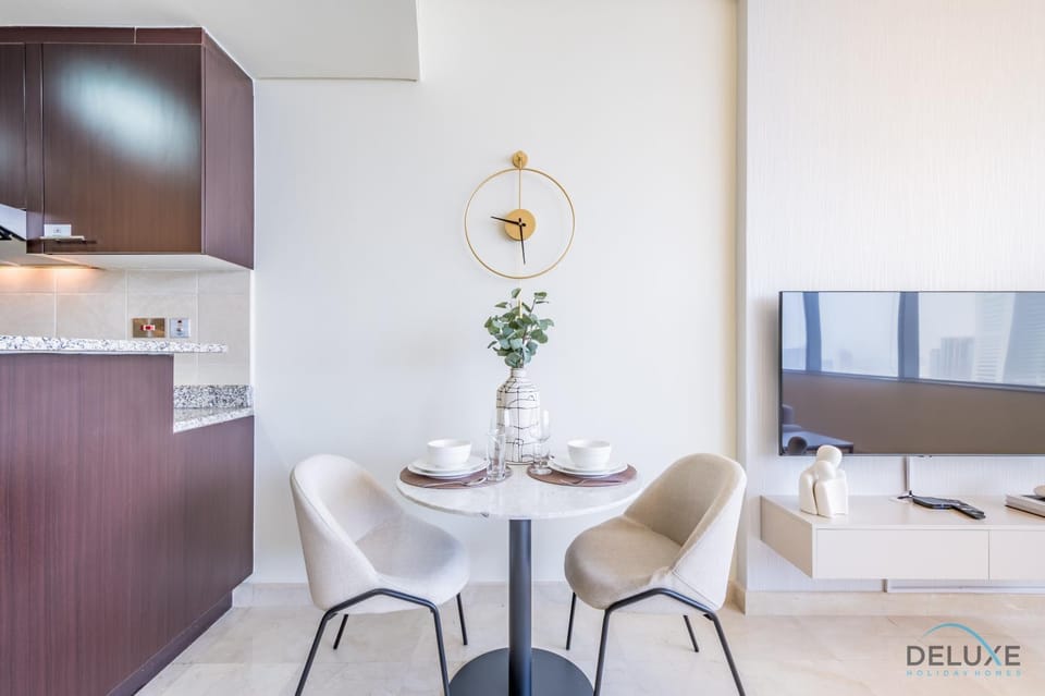 TV and multimedia, Dining area