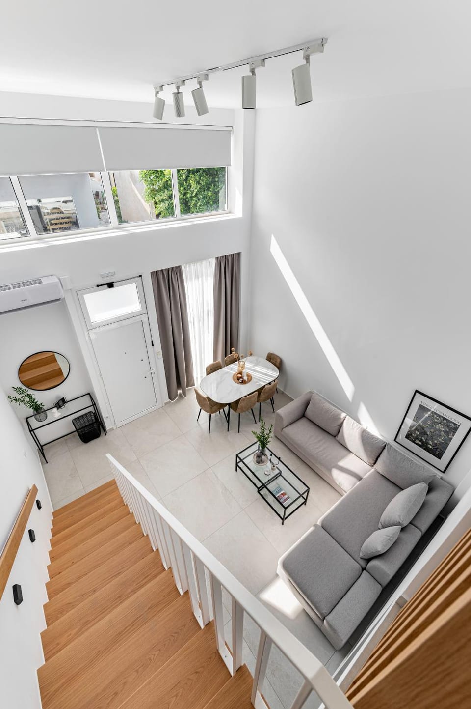 Facade/entrance, Living room, Seating area, Dining area