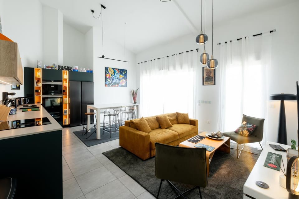 Rooftop Standing entre Biarritz et Bayonne Climatisation & Garage Apartment in Anglet