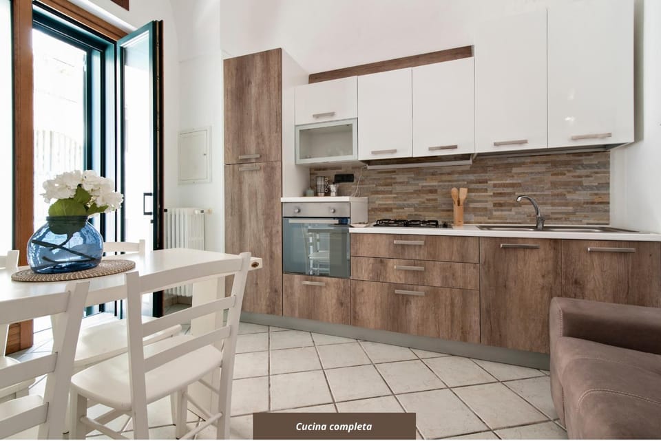 Living room, minibar