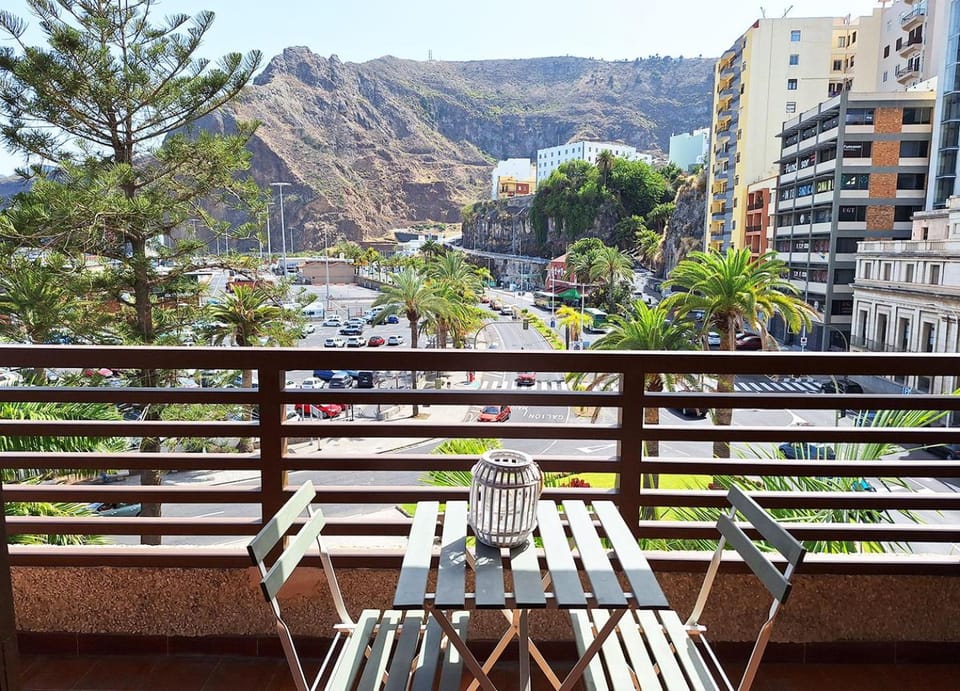 Balcony/Terrace, City view, Sea view