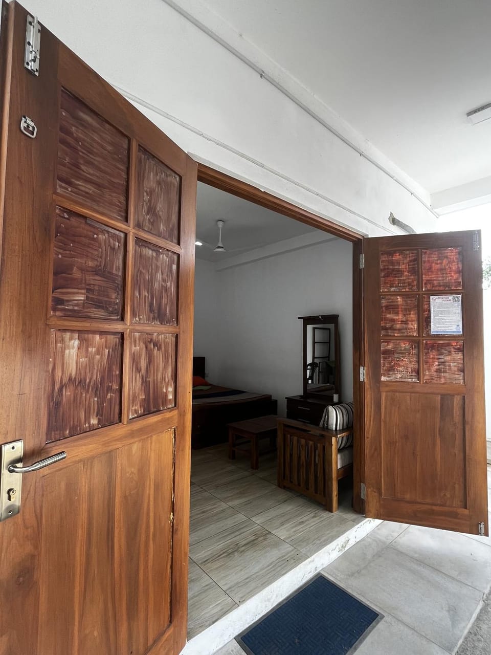 Property building, Facade/entrance, Entertainment