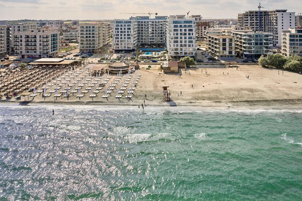 Property building, Day, Bird's eye view, Beach, Sea view