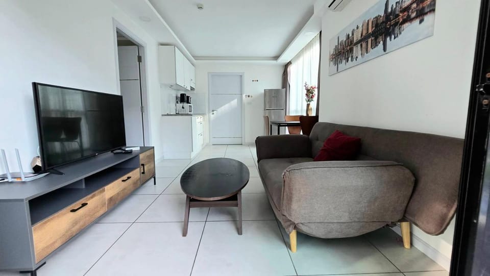 Tropical Garden A 1bedroom Apartment in Pattaya City