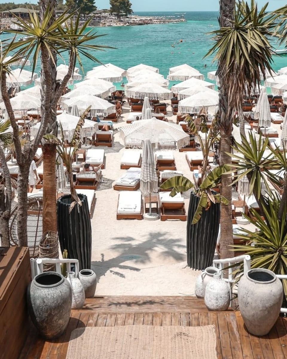 Beach, Sea view, sunbed