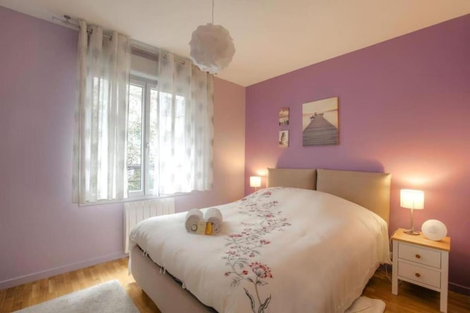 T2 calme avec parking entre Perrache et Confluence Apartment in Lyon