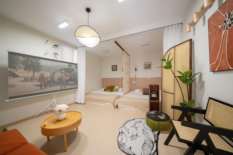 Photo of the whole room