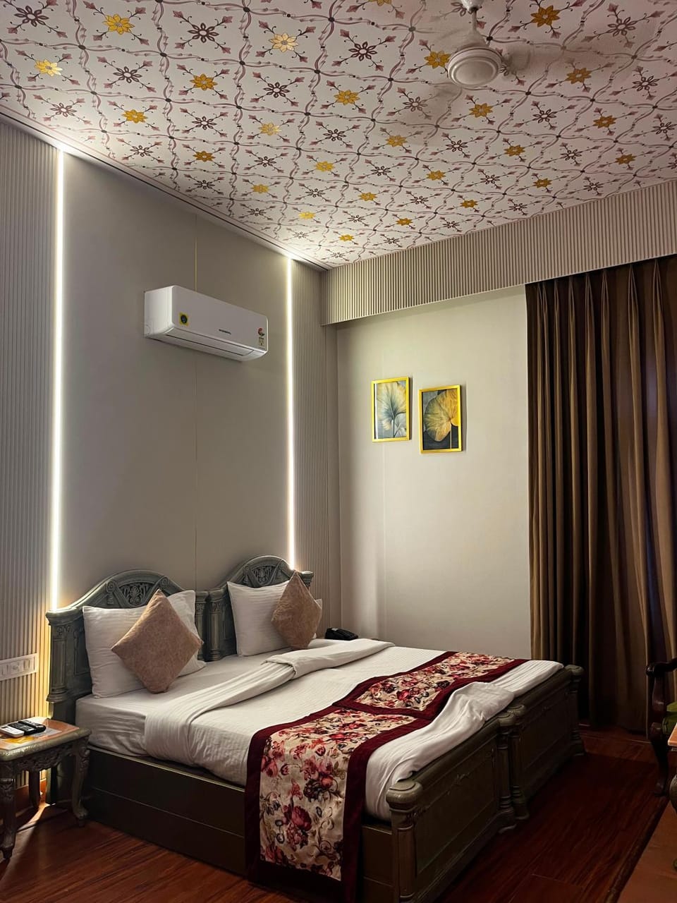 Bed, Bedroom, air conditioner
