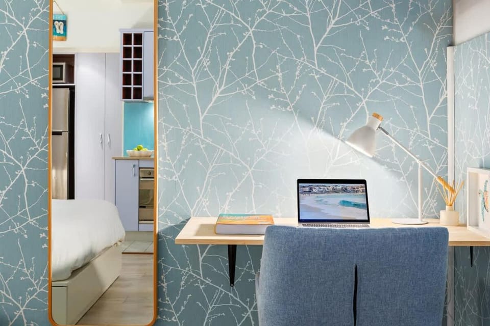 Beach front ocean breeze studio with aircon Apartment in Sydney