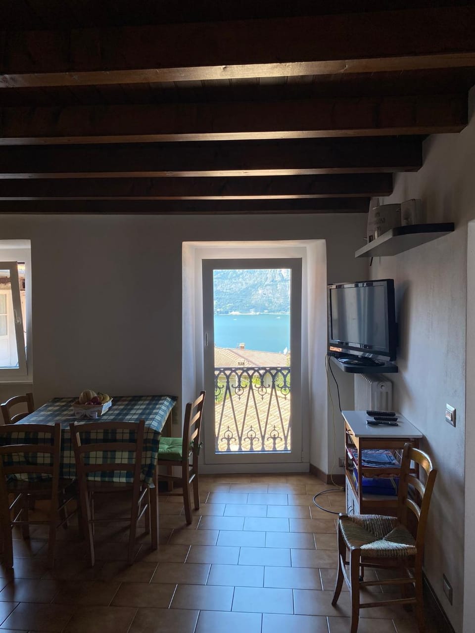 Communal lounge/ TV room, Natural landscape, View (from property/room), Dining area