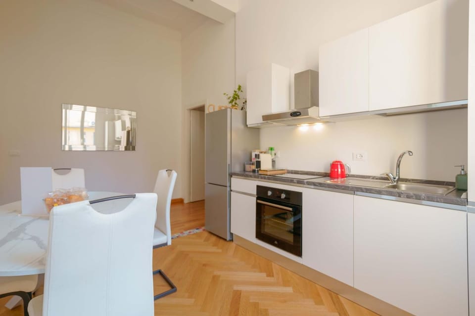 Le Suites dell'Edera - Historic Palace with Old Town Views Bed and Breakfast in Bologna