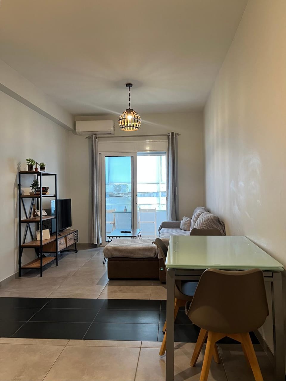Mosaikon Guesthouses #Kolokotroni Str Apartment in Athens