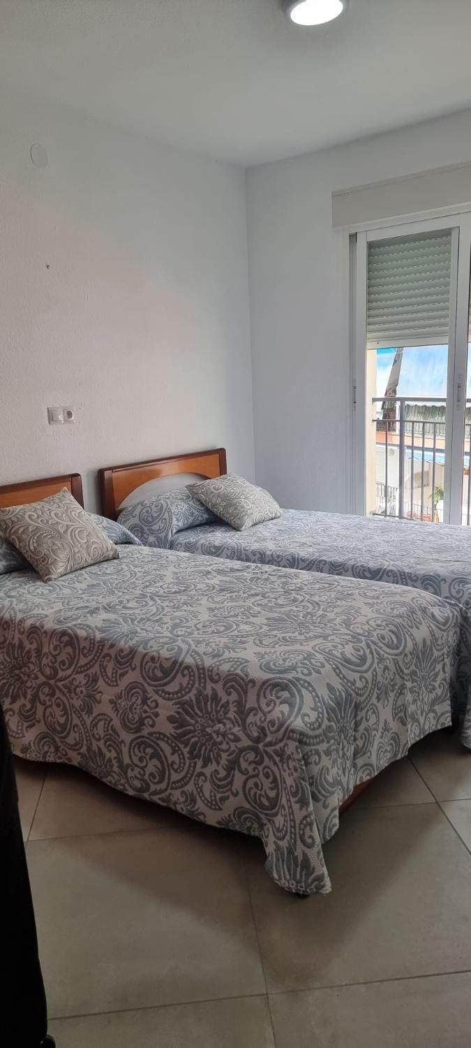 Habitación Doble a 100 m de la Playa Vacation rental in Benidorm