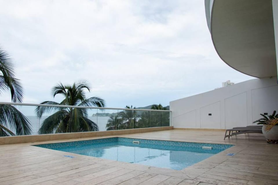 Pool view, Swimming pool