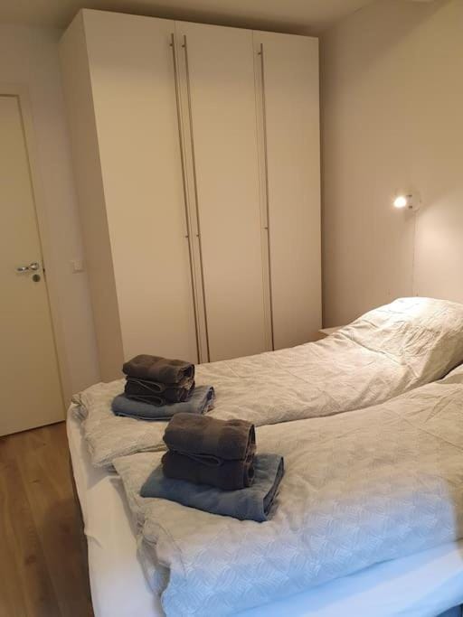 Bed, Photo of the whole room, Bedroom, towels, wardrobe