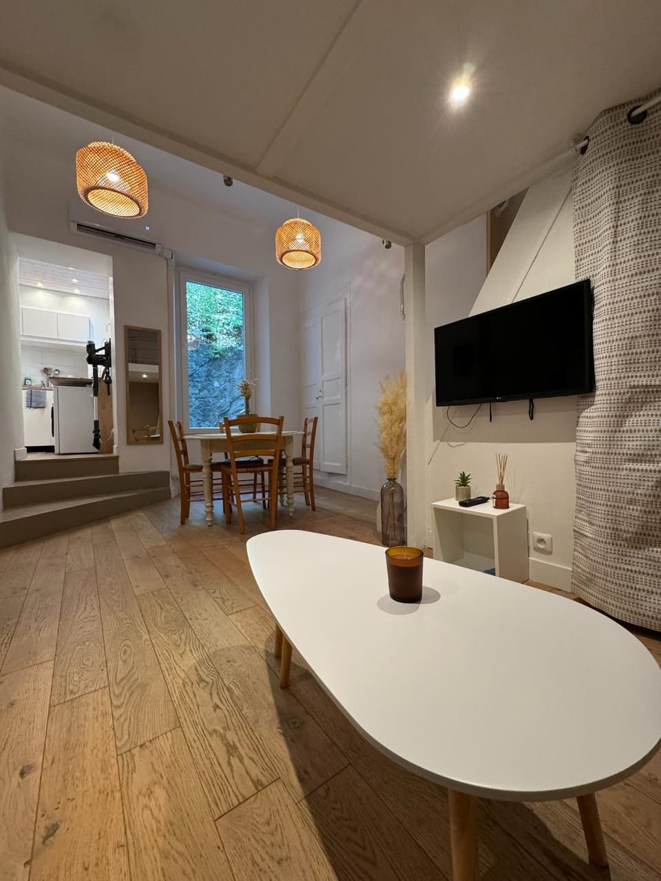 "Belle"à Hyères-4 pers- clim - Wifi - Centre ville Apartment in Hyères