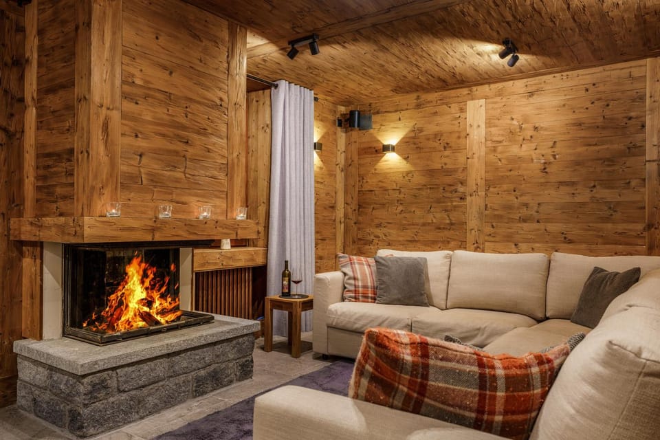 Living room, Lounge or bar