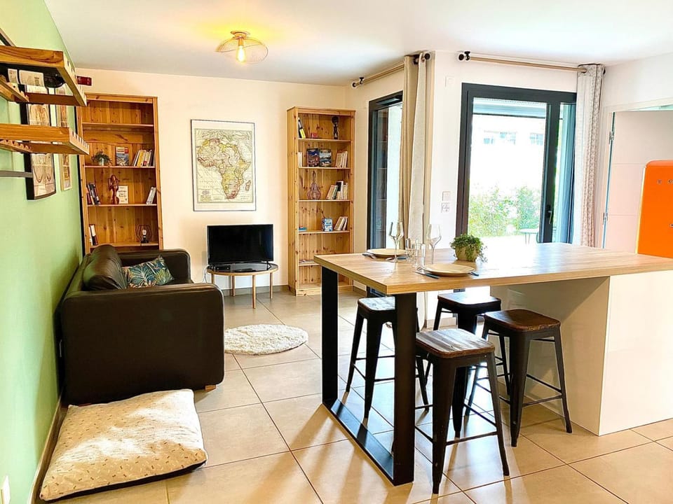 Astoria - parking, jardin et terrasse Apartment in Annecy