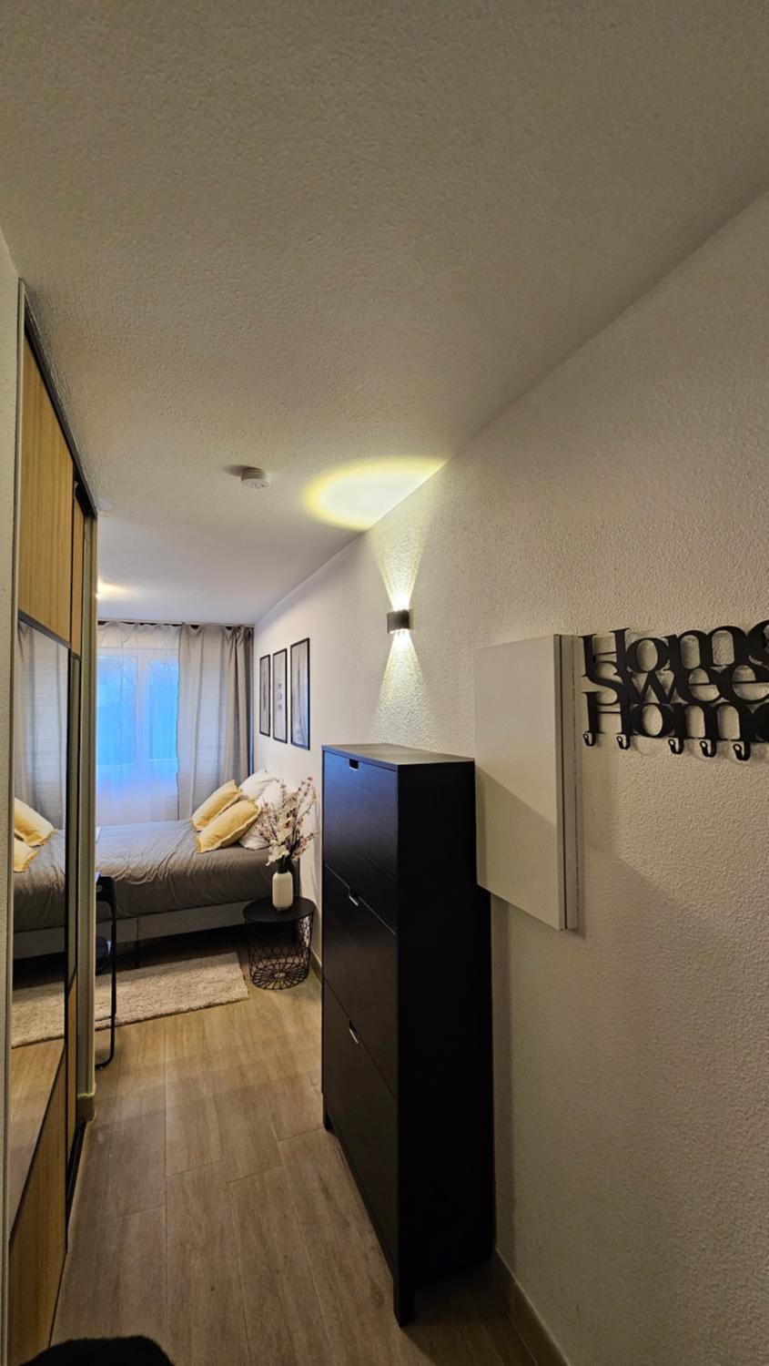 Logement Arche de la Défense, Arena spectacle, wifi, parking gratuit Apartment in Courbevoie