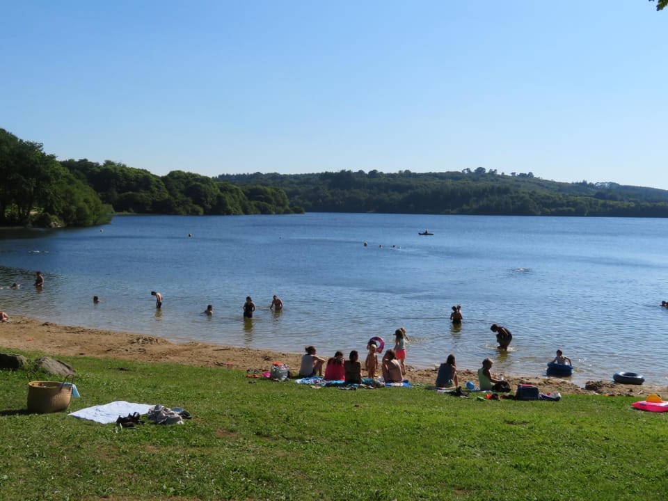 The Love Shack Campground/ 
RV Resort in Finistere