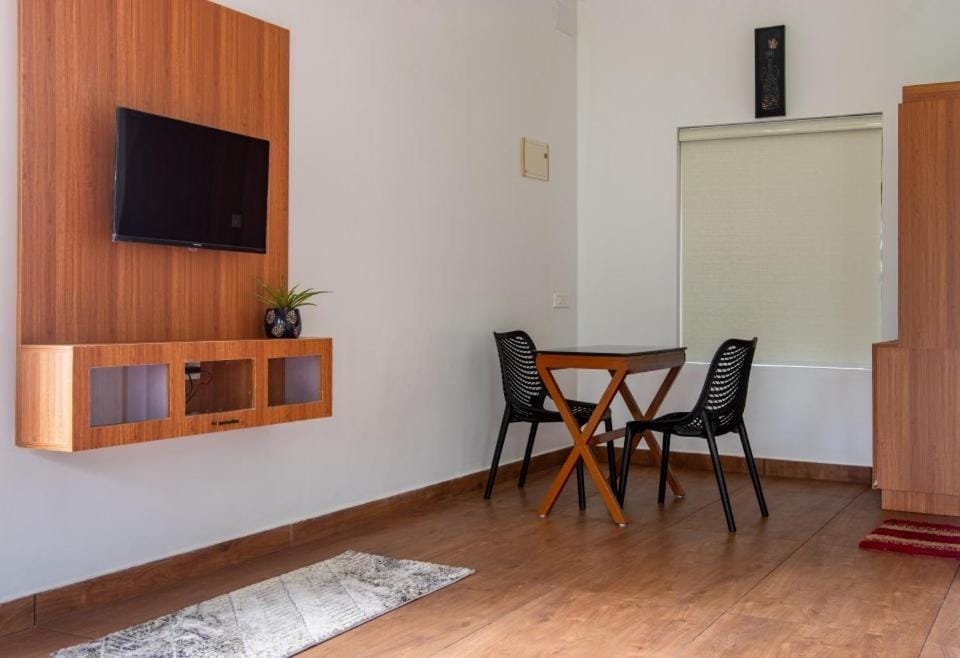 Living room, Seating area, wardrobe