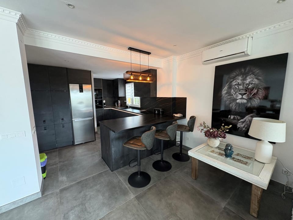 Villa Vencejo - 3 bed villa - fully refurbished in Riviera Del Sol, Mijas Villa in Sitio de Calahonda